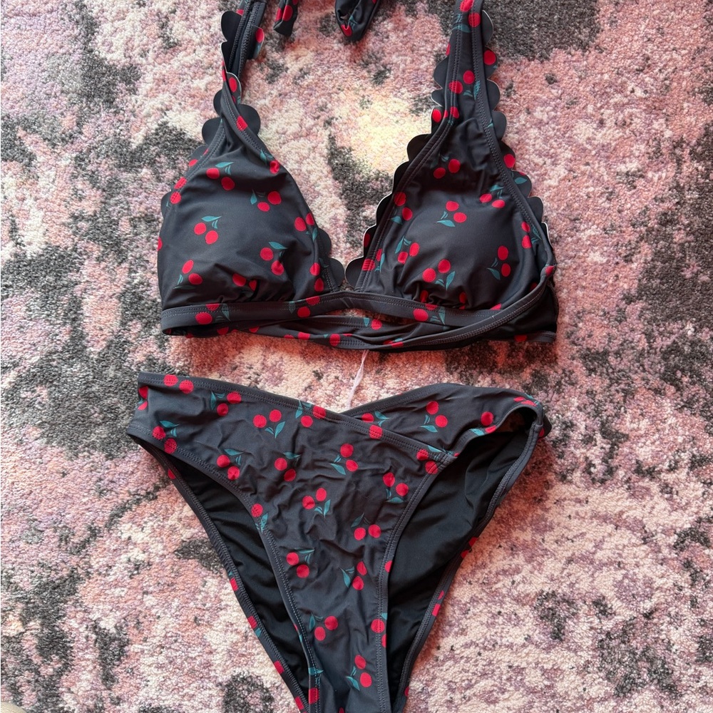 Cupshe Black Cherry Print Bikini Set
